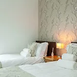 Carlton 2 A Large Modern Appt With Parking Apartmán Keswick (Cumbria)