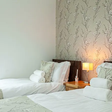 Carlton 2 A Large Modern Keswick Appt With Parking Apartment Keswick (Cumbria)