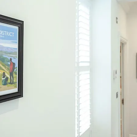 Carlton 2 A Large Modern Appt With Parking Daire *