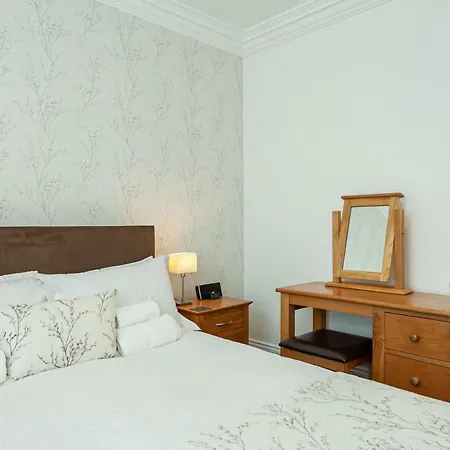 Carlton 2 A Large Modern Keswick Appt With Parking * Keswick (Cumbria)